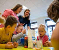 Zájem o nový grant na podporu duševního zdraví školáků byl mimořádný. Nadace ČEZ reaguje rozšířením pomoci o další aktivity